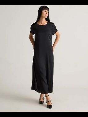 Quince Voluminous 100% Washable Silk Short Sleeve Maxi Dress Black Small
